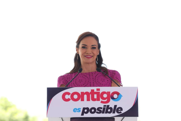 Lili Ortiz rindió su informe de buenas acciones.