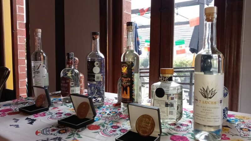 Promueve gobierno de Puebla introducción de mezcal a Pensilvania, EE.UU.