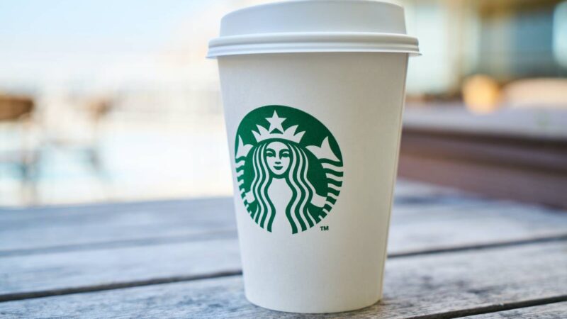 Alsea registra un impresionante crecimiento del 60% en sus ganancias con Starbucks como su joya de la Corona