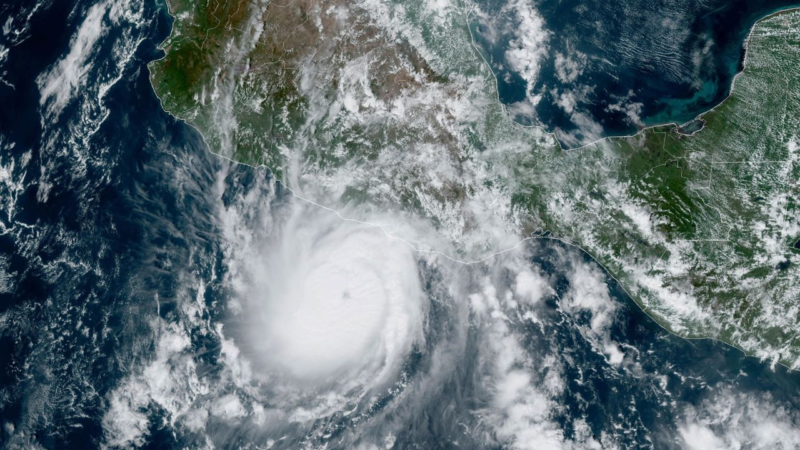 Huracán Otis en México: científicos alertan impacto del cambio climático