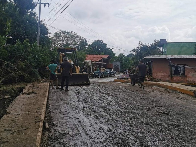 Huracán Otis provoca daños en Venustiano Carranza, afectando a 313 viviendas