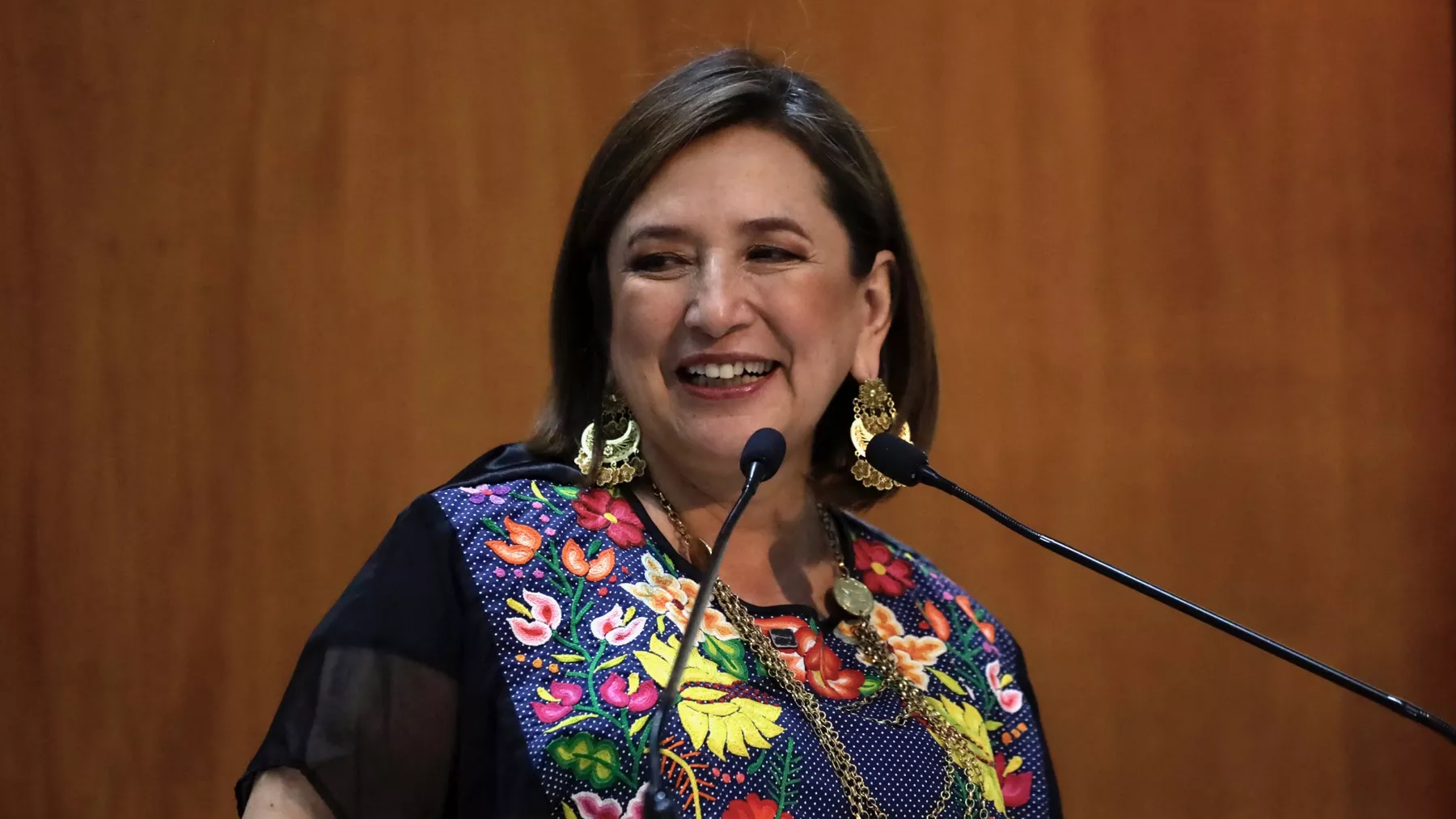 Xóchitl Gálvez comparece ante UNAM por supuesto plagio en titulación