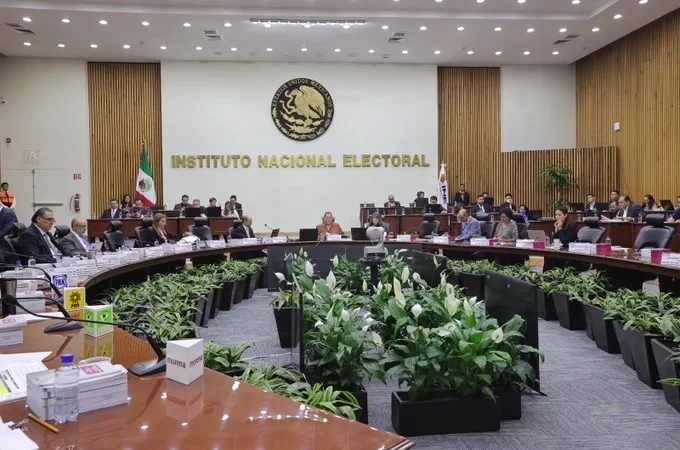 INE aprueba paridad de género en gubernaturas para elecciones 2024