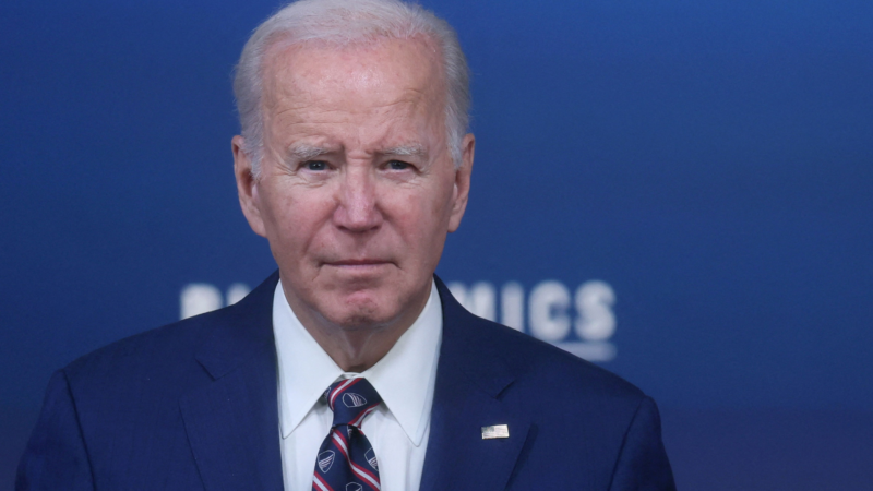 Tiroteos en Lewiston, Maine: Biden ordena bajar las banderas a media asta tras el tiroteo masivo