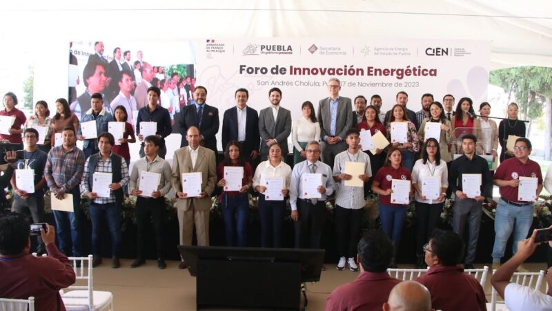 Puebla, primer lugar a nivel nacional en mujeres certificadas en estándares energéticos: Economía