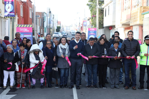 Gobierno Municipal inaugura calle 13 de Mayo en Granjas de Puebla