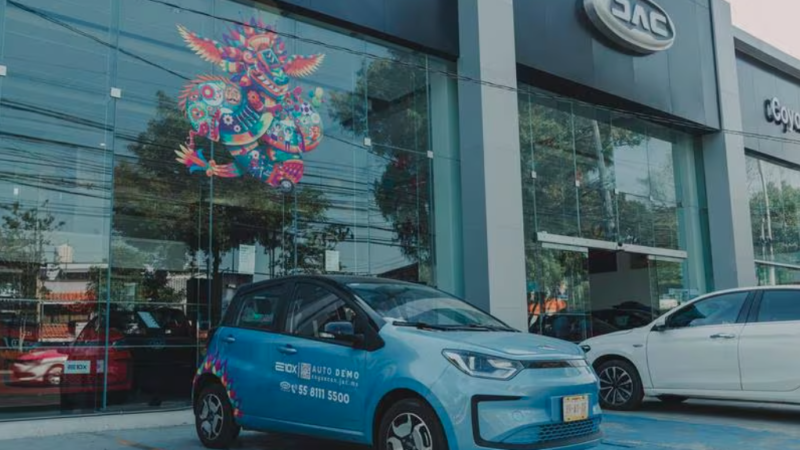 Autos chinos conquistan México: revolución en la industria automotriz y electrificación en auge