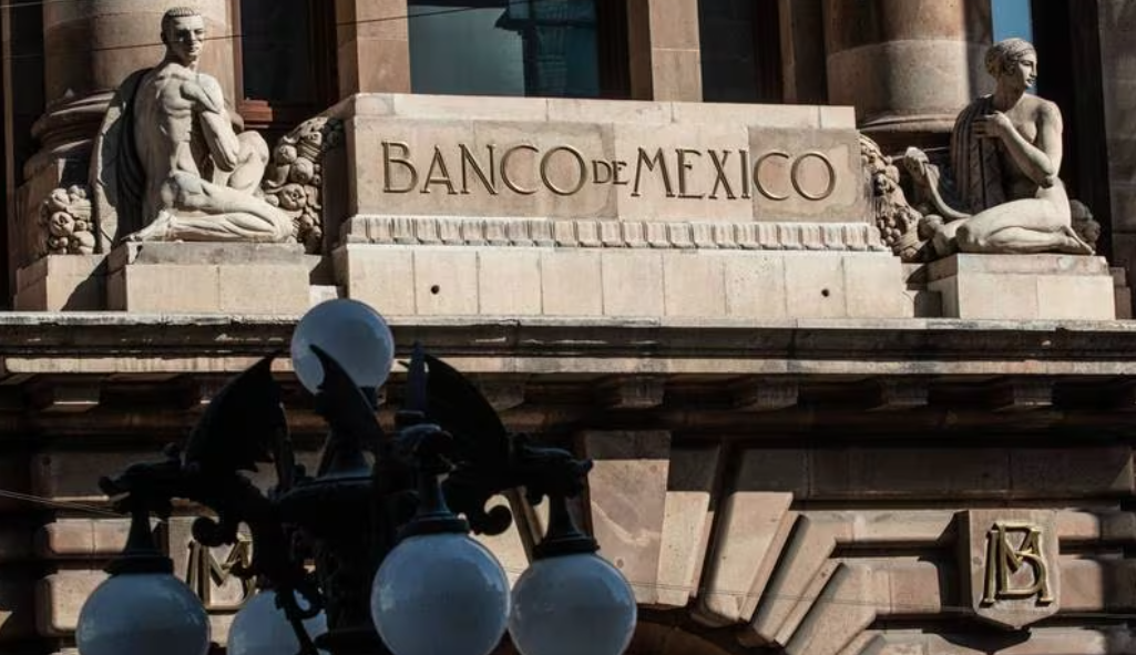 Banxico evalúa estrategias: ¿Recorte de tasas para 2024?