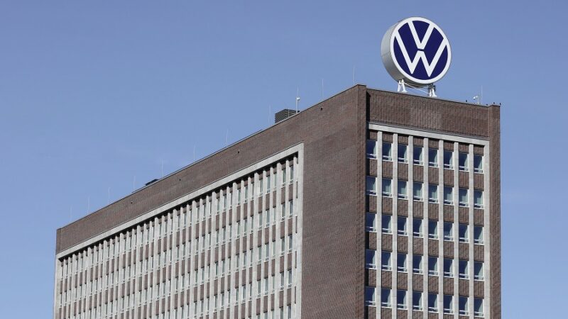 Volkswagen y Continental anuncian recortes de empleo para impulsar sus finanzas