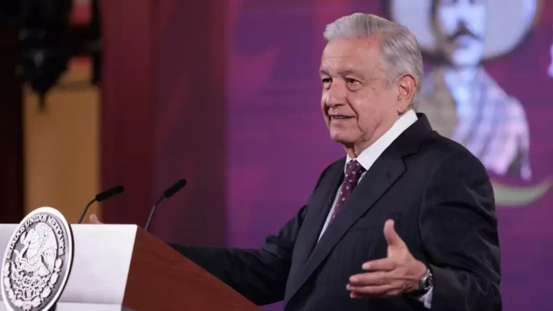 AMLO desafía a ministros de la Corte: «elige al pueblo, no a la Oligarquía