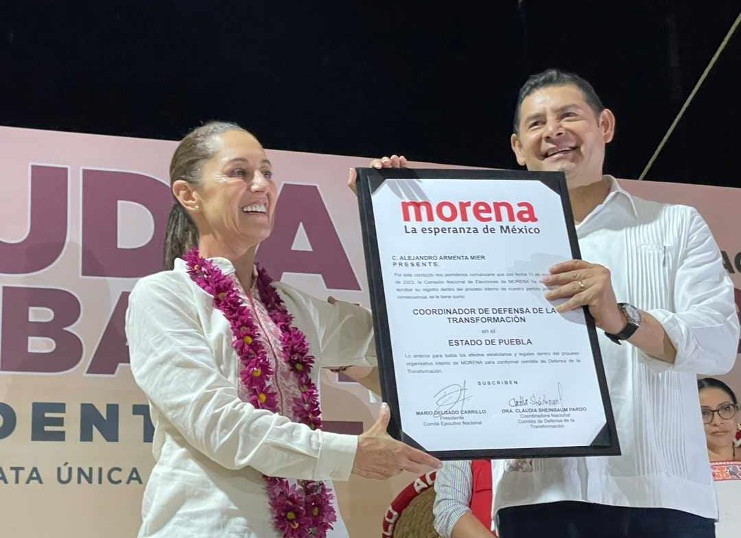 Recibe Armenta constancia como Coordinador de Defensa de la Transformación, firmada por Claudia Sheinbaum y Mario Delgado