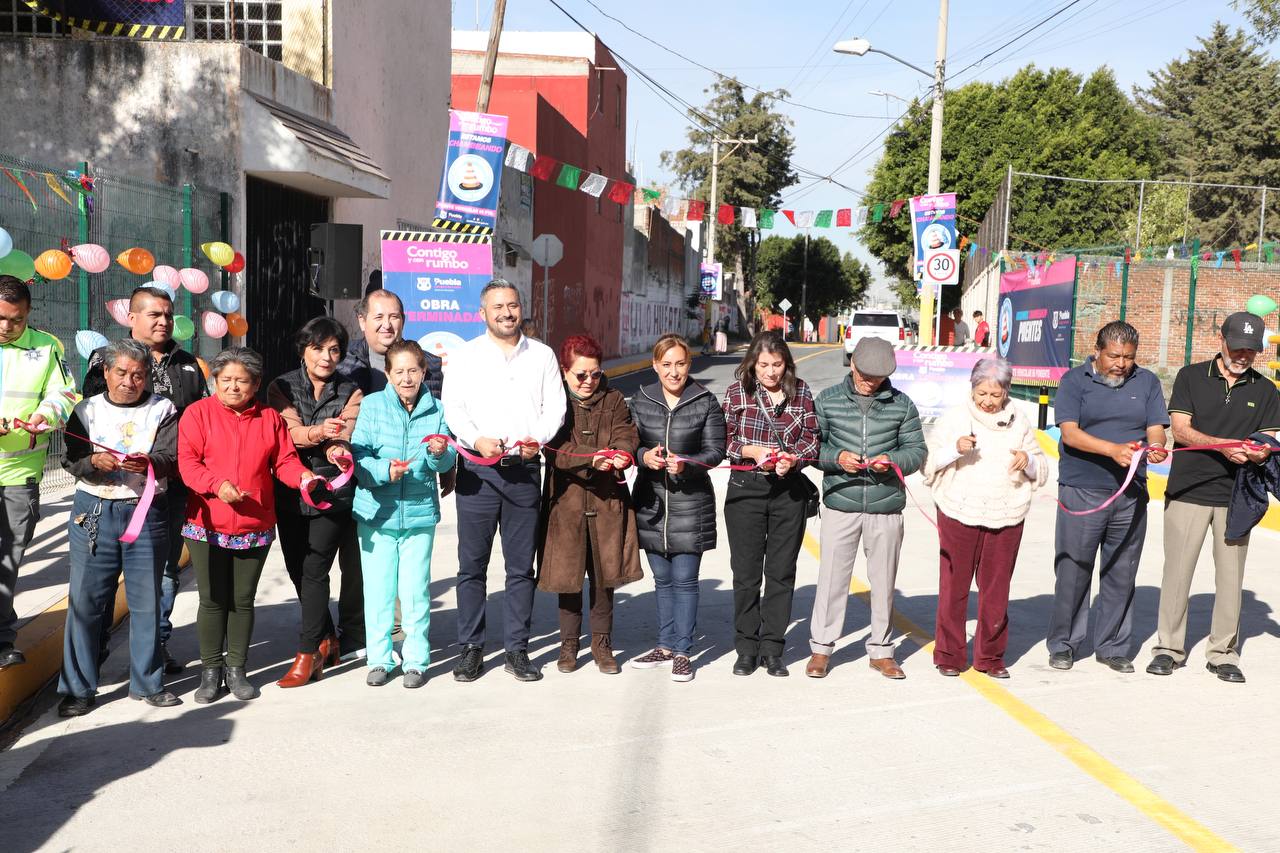 Gobierno municipal entrega puente vehicular de la 66 poniente