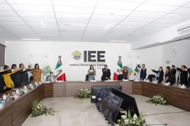 Coalición PAN-PRI-PRD-PSI obtiene aval del IEE para diputaciones locales en Puebla