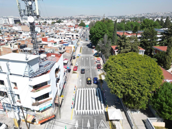 Gobierno municipal de Puebla mejora la seguridad vial en el Centro Escolar Morelos