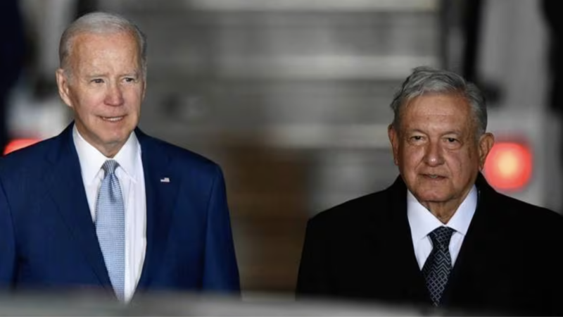 Biden y AMLO refuerzan compromisos en llamada sobre migración y crimen transnacional