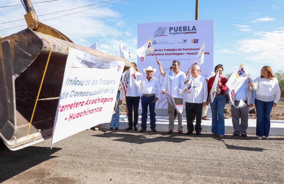 Inicia construcción de la carretera Axochiapan – Huachinantla en Tleotlalco, Puebla