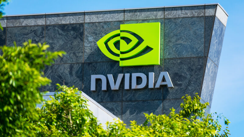 Nvidia marca historia en Wall Street: récord de valor bursátil impulsado por la Inteligencia Artificial