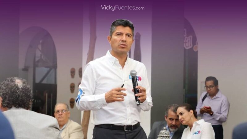 Lalo Rivera presenta plan de desarrollo para Puebla ante empresarios de COPARMEX