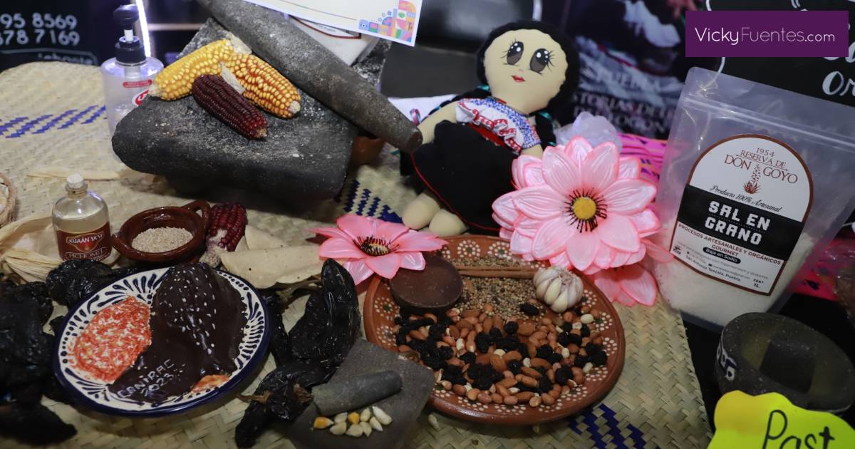 Explorando la riqueza artesanal y cultural de Tepeyahualco y Zacapoaxtla en la Feria de Puebla