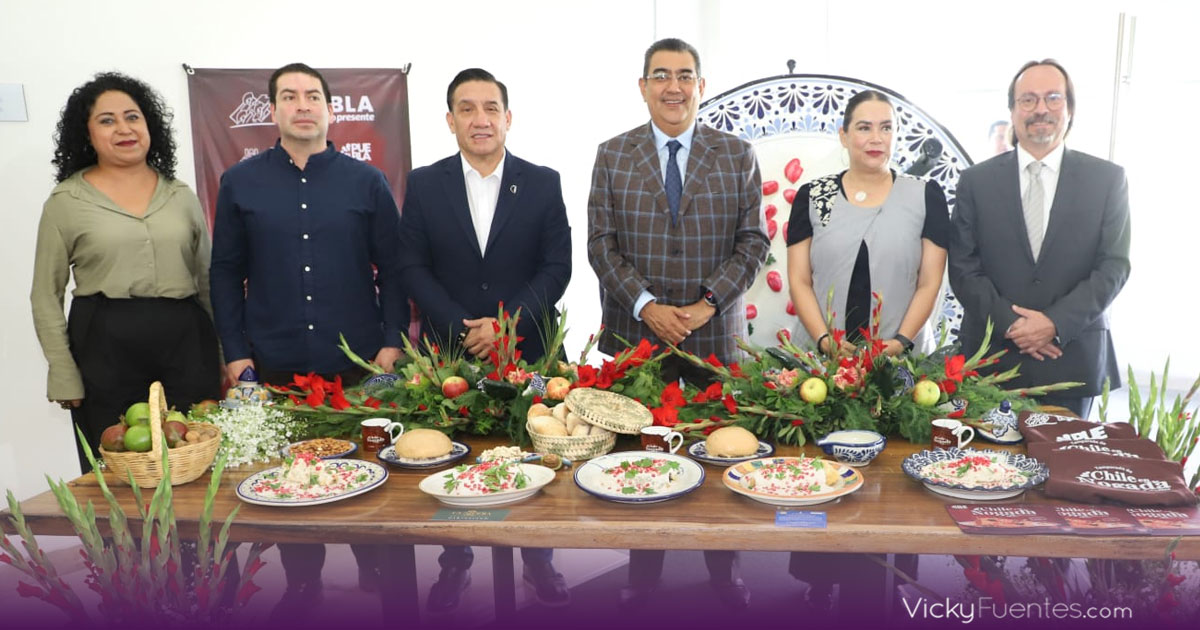 Puebla asegura producción de ingredientes para Chiles en Nogada