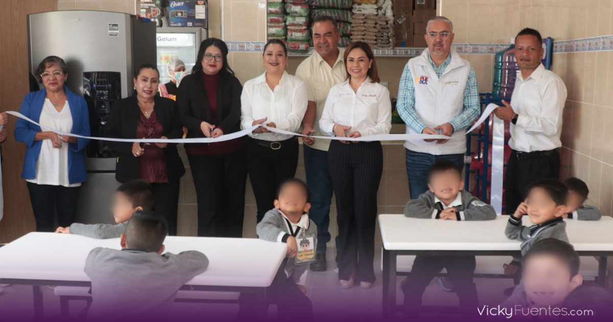 Inauguran desayunador escolar en San Baltazar Campeche, Puebla