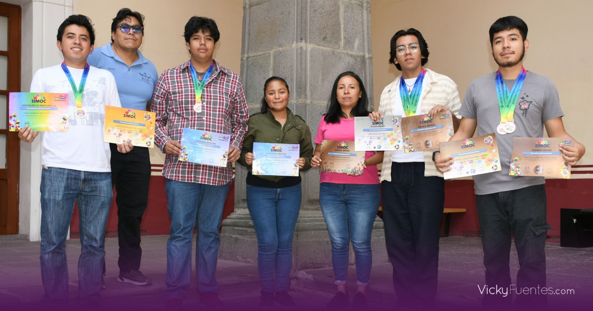 Estudiantes de la BUAP triunfan en la olimpiada internacional de matemáticas en Singapur