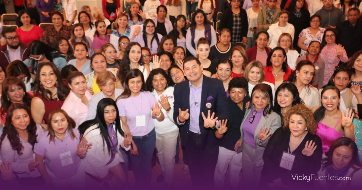 Alejandro Armenta anuncia programas para promover igualdad y desarrollo de las mujeres en Puebla