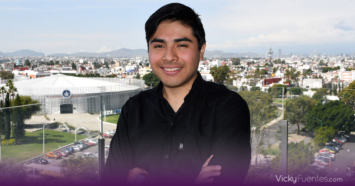 Estudiante de la BUAP gana concurso Intel con app de inteligencia artificial