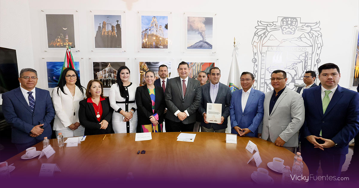 Alejandro Armenta presenta reforma humanista a la Ley Orgánica de la Administración Pública Estatal en Puebla