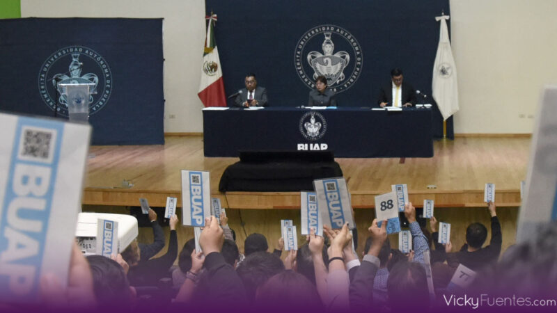 Consejo Universitario BUAP aprueba informe y nuevos programas académicos