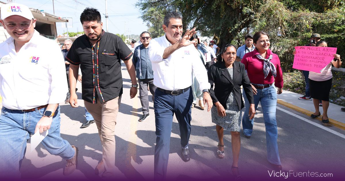 Inauguran caminos en Xochiltepec, Huaquechula y Tochimiltzingo, Puebla